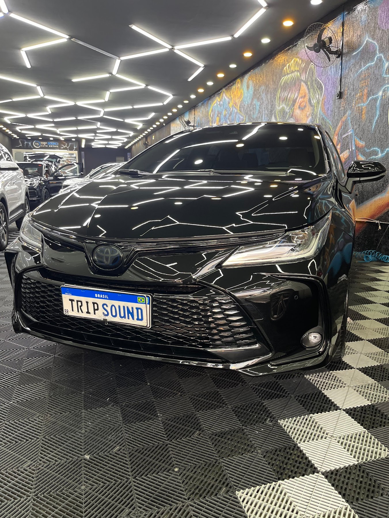 Toyota com selante Fireball Show Car